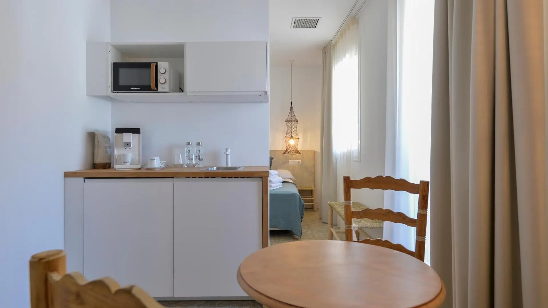 Hostal Boutique Sa Nansa Tossa de Mar Spain