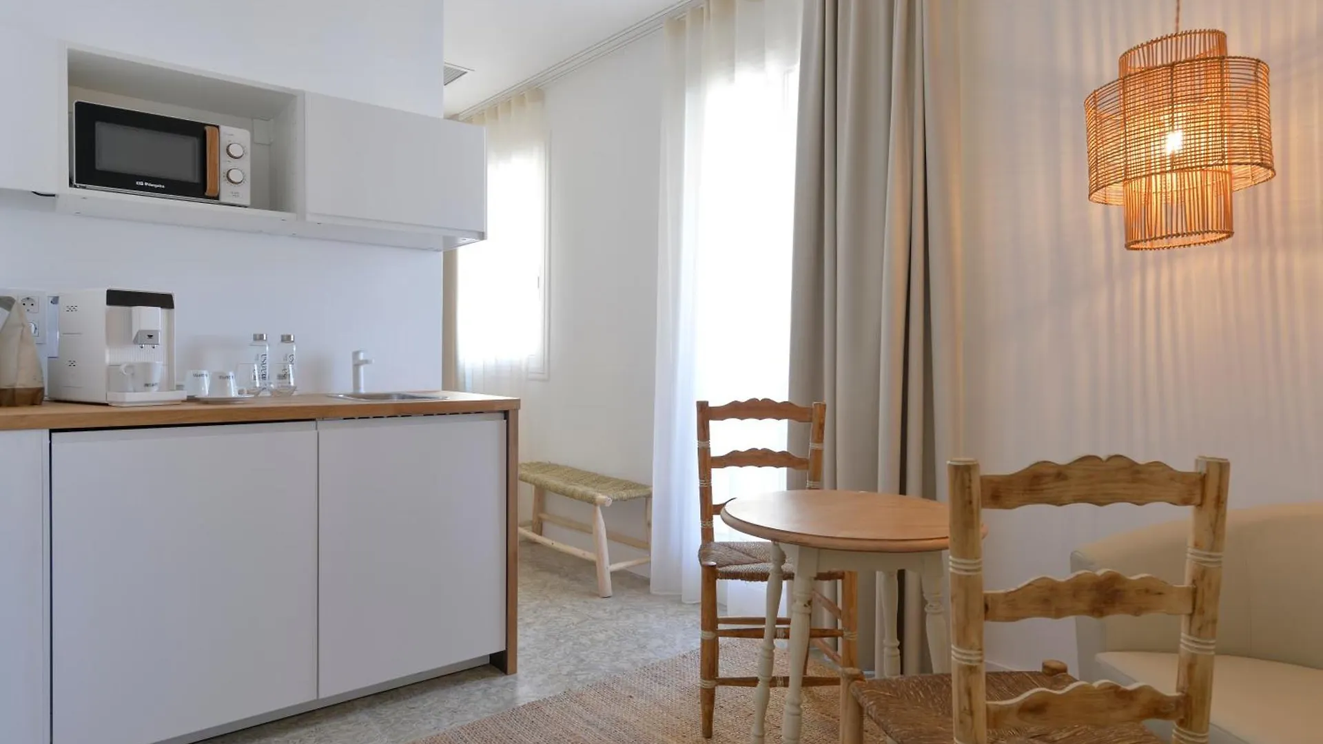 Hostal Boutique Sa Nansa Tossa de Mar Guest house